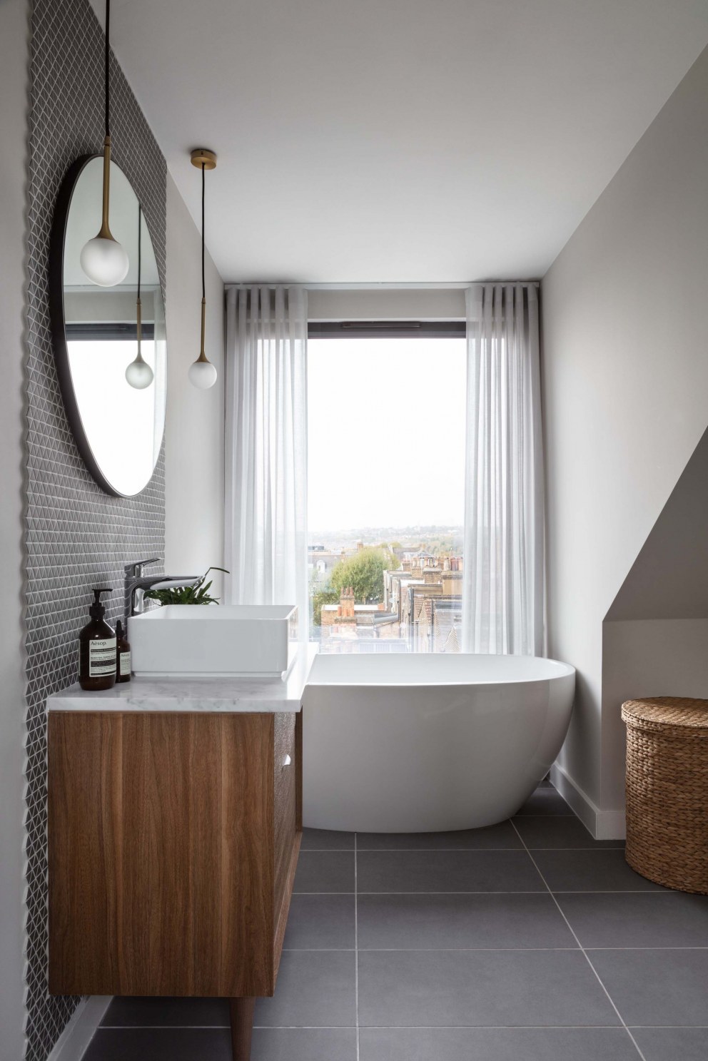 London Duplex Apartment | Family Bathroom | Interior Designers